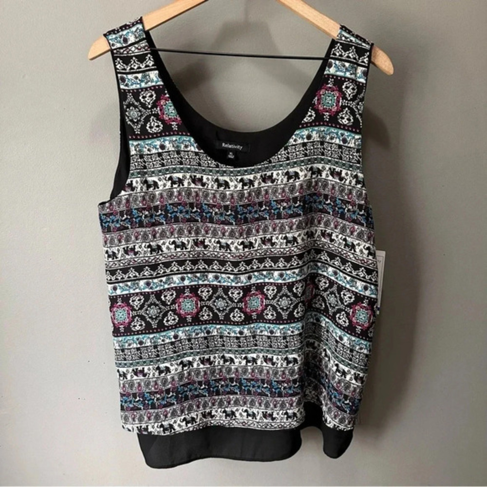 RELATIVITY ELEPHANT PRINT TANK TOP NWT‎ XL